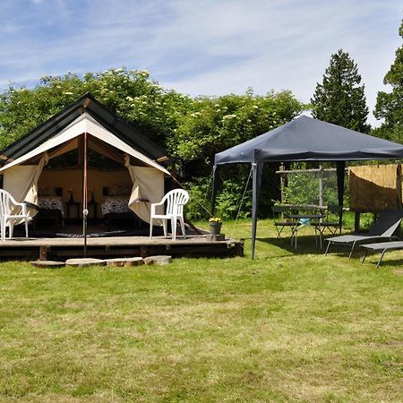 Guillerin Caravan And Glamping Sornac 外观 照片
