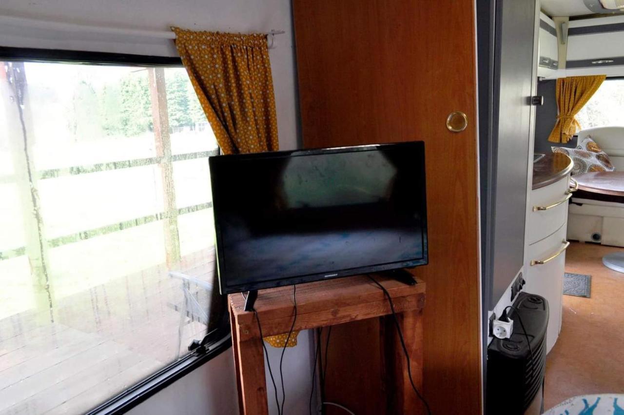 Guillerin Caravan And Glamping Sornac 外观 照片