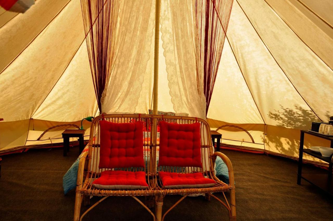 Guillerin Caravan And Glamping Sornac 外观 照片