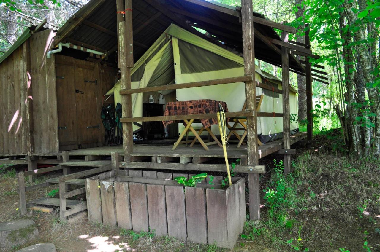 Guillerin Caravan And Glamping Sornac 外观 照片